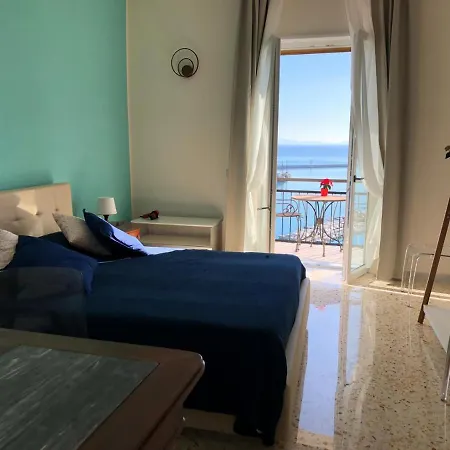Casa Sul Mare Bed & Breakfast 4*