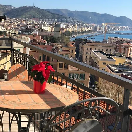 فندق مبيت وإفطار Casa Sul Mare ساليرنو